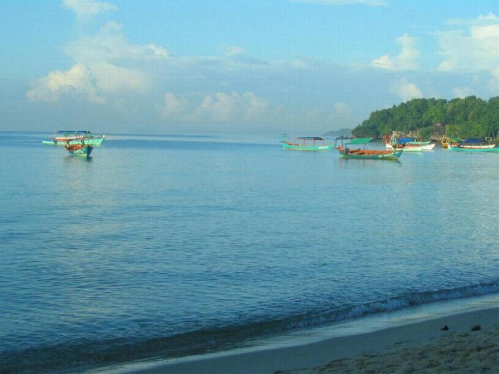 The Tamarind Hotell Sihanoukville Exteriör bild